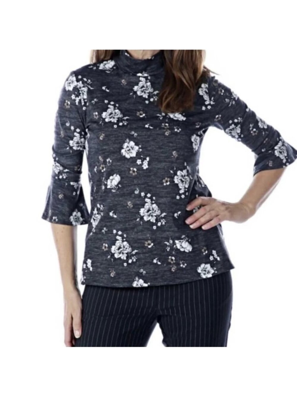 NEW Artizan by Robin Barré Grey Floral Bell Sleeve Top - Small